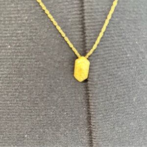Stella & Dot Gold Pendant Necklace